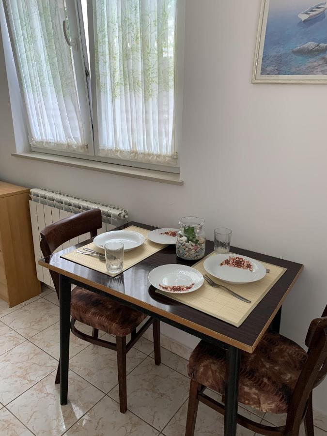 Apartments With A Parking Space Rabac, Labin - 7410 Экстерьер фото